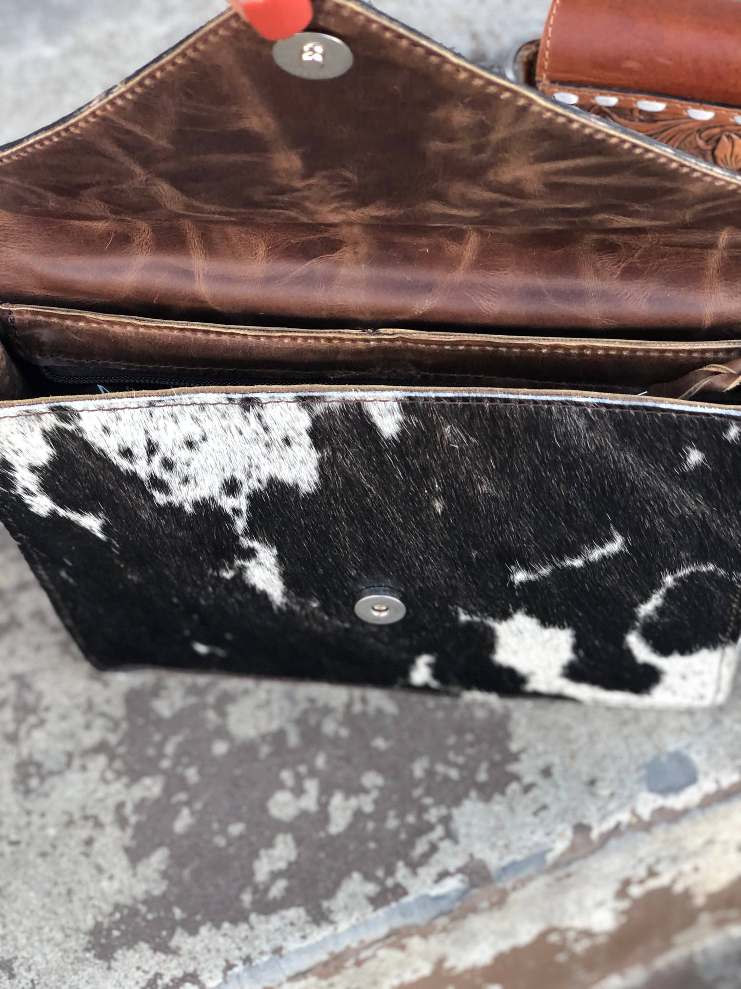 Willie Cowhide Leather Crossbody