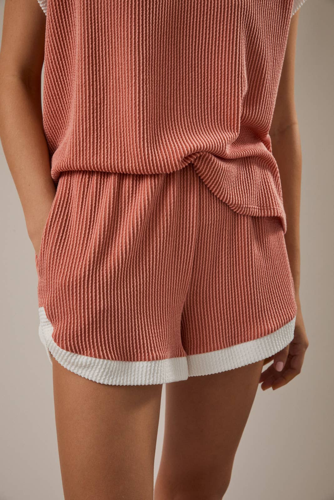 Contrast Band Knit Top and Shorts Set