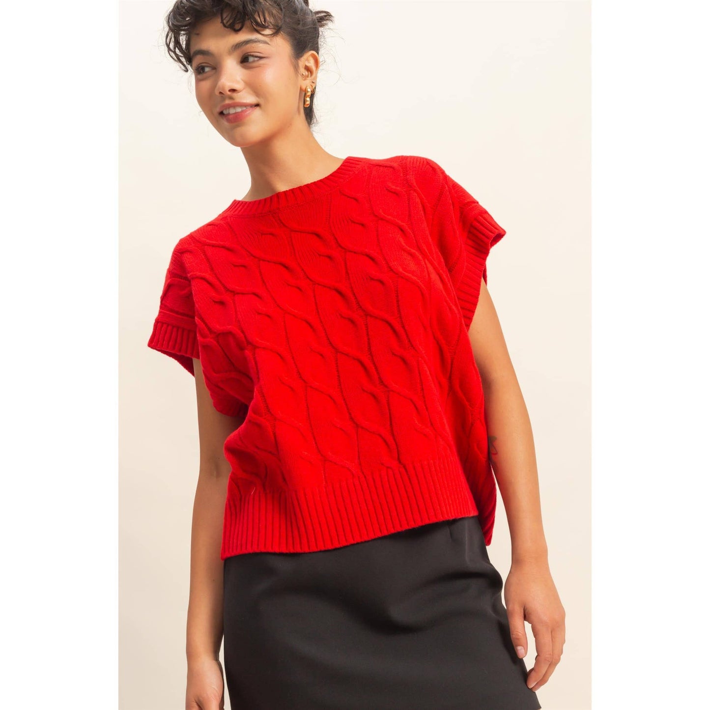 Oversized Cable Knit Sweater Vest